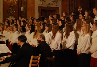 karacsony2013-17